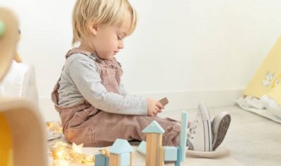 Juguetes de madera para bebé: beneficios y ejemplos que le encantarán